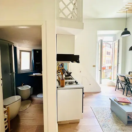 Giardini House 33 Daire Roma
