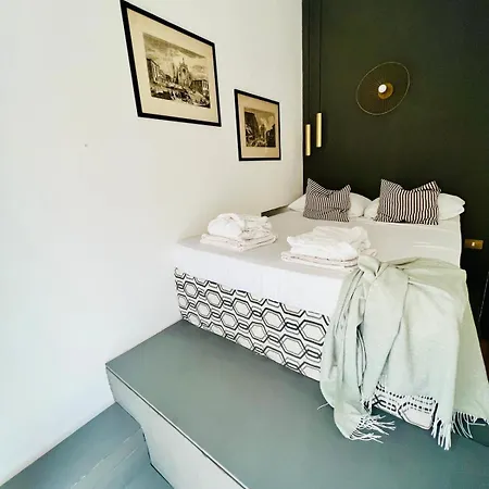 Giardini House 33 * Roma