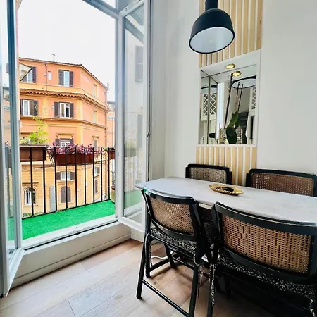 Giardini House 33 Daire Roma