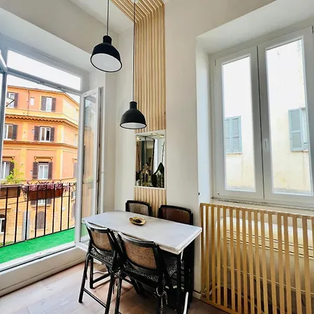 Giardini House 33 * Roma