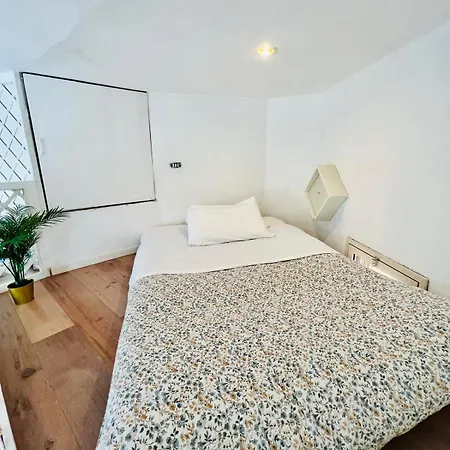 Giardini House 33 Roma